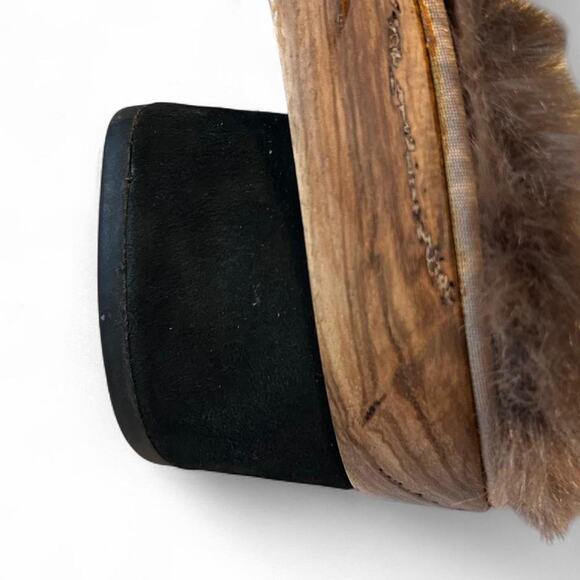 Jambu black leather floral clogs women's 9.5 Fur Lined EUC - Picture 4 of 7